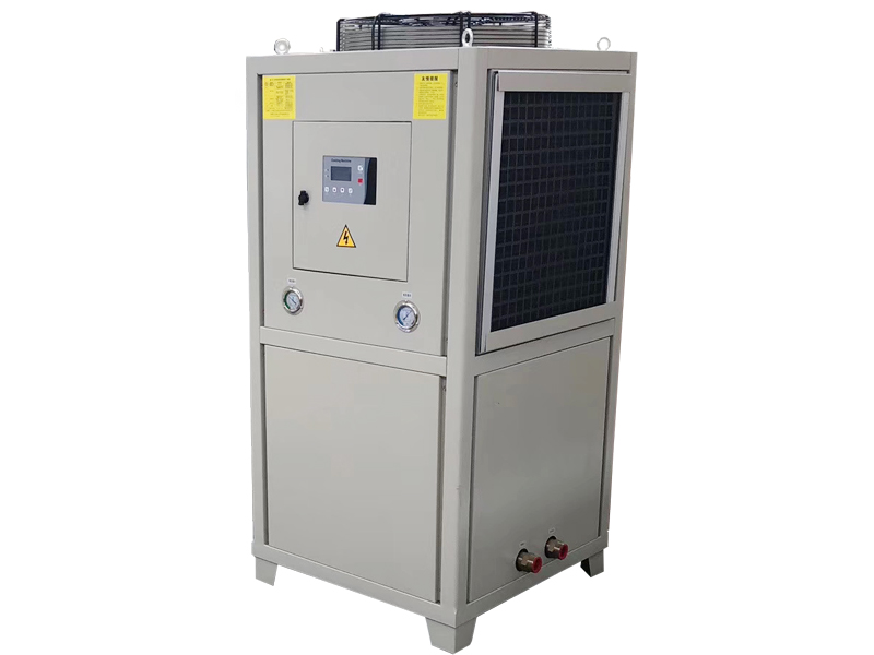 水冷式冷油机组的标准功能及应用行业
